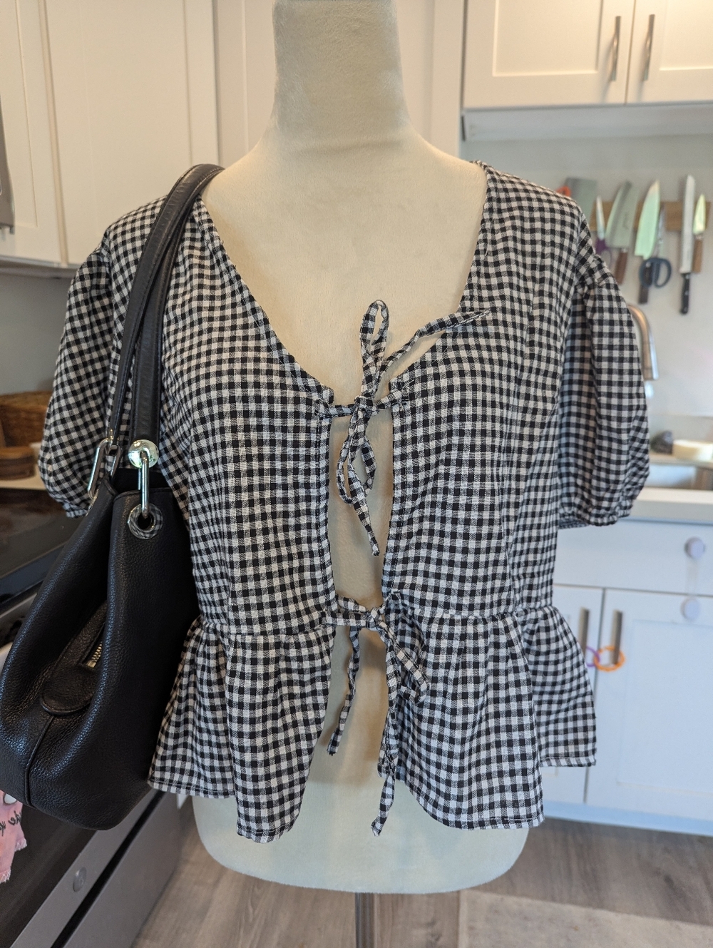 🦢Coquette Black & White Gingham Tie-Front Peplum Blouse Cottagecore Medium